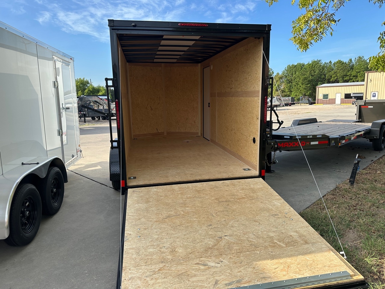 2027 Wells Cargo FT714T2-D photo 2