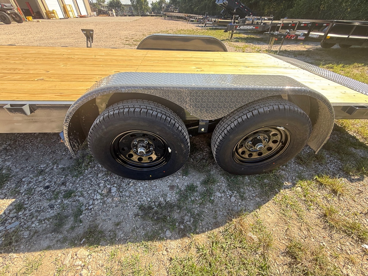 TRAILER AUTHORITY