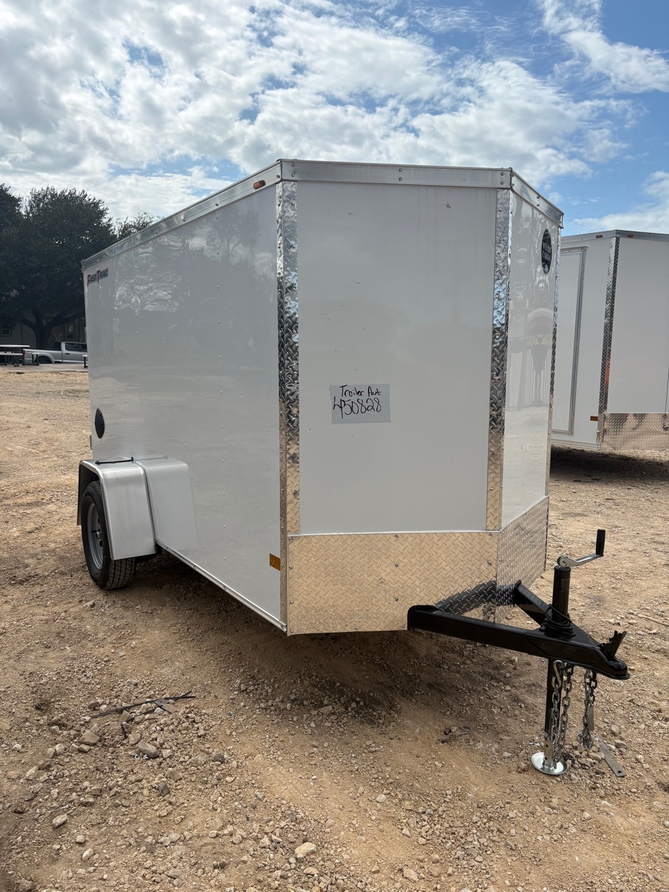 2027 Wells Cargo