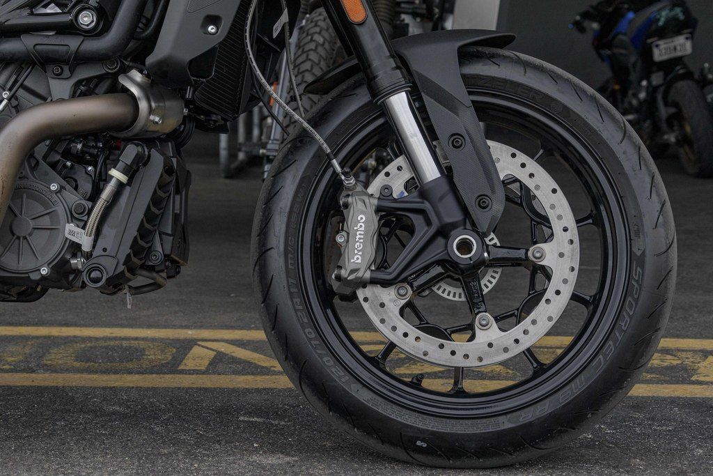 Cruiser/VTwin Woods Indian Motorcycle New Braunfels, TX (830) 3874707