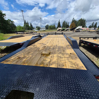 Tilt Trailer photo 2