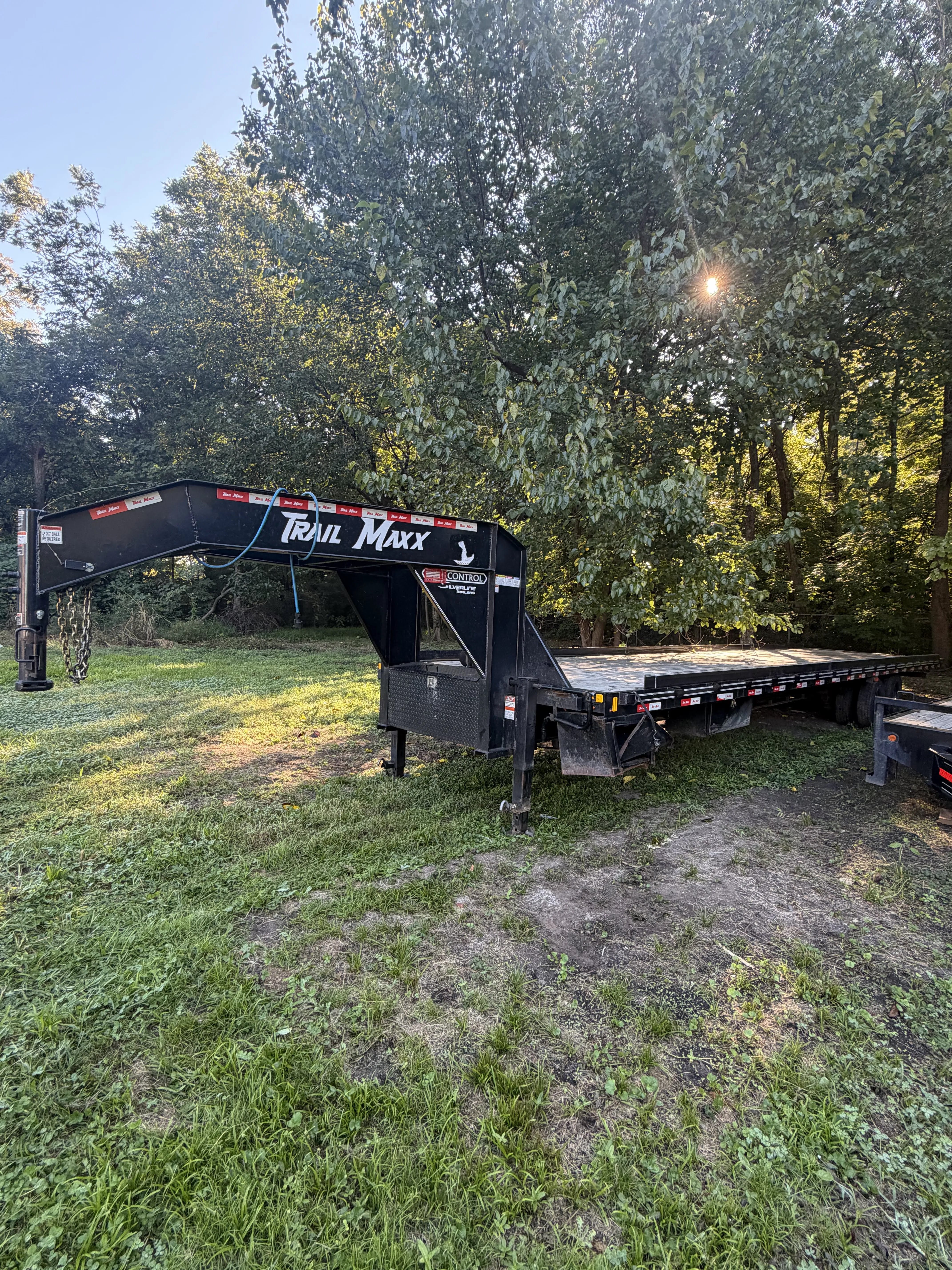 2025 Gooseneck Trailer photo 3