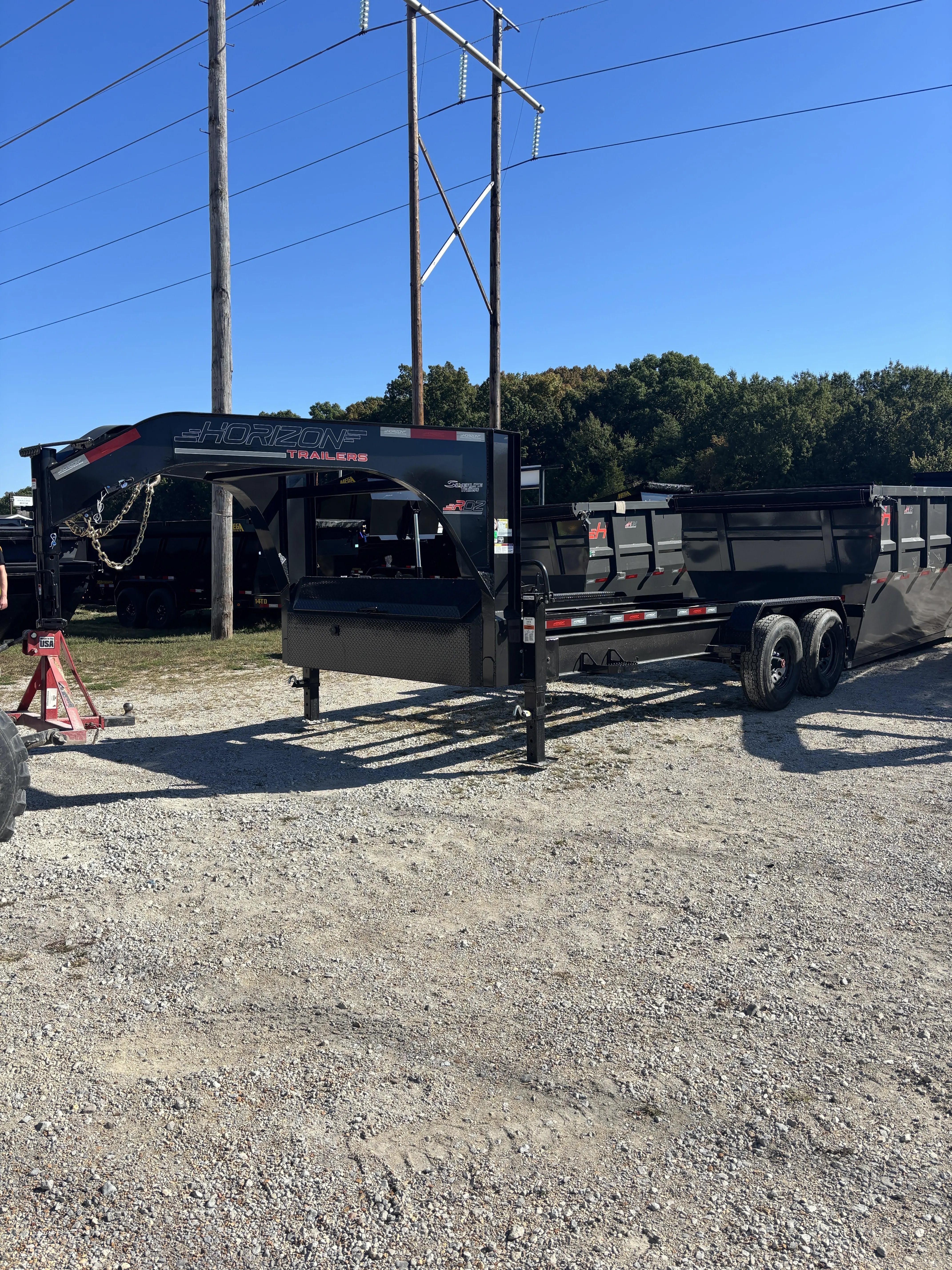 Gooseneck Trailer photo 2