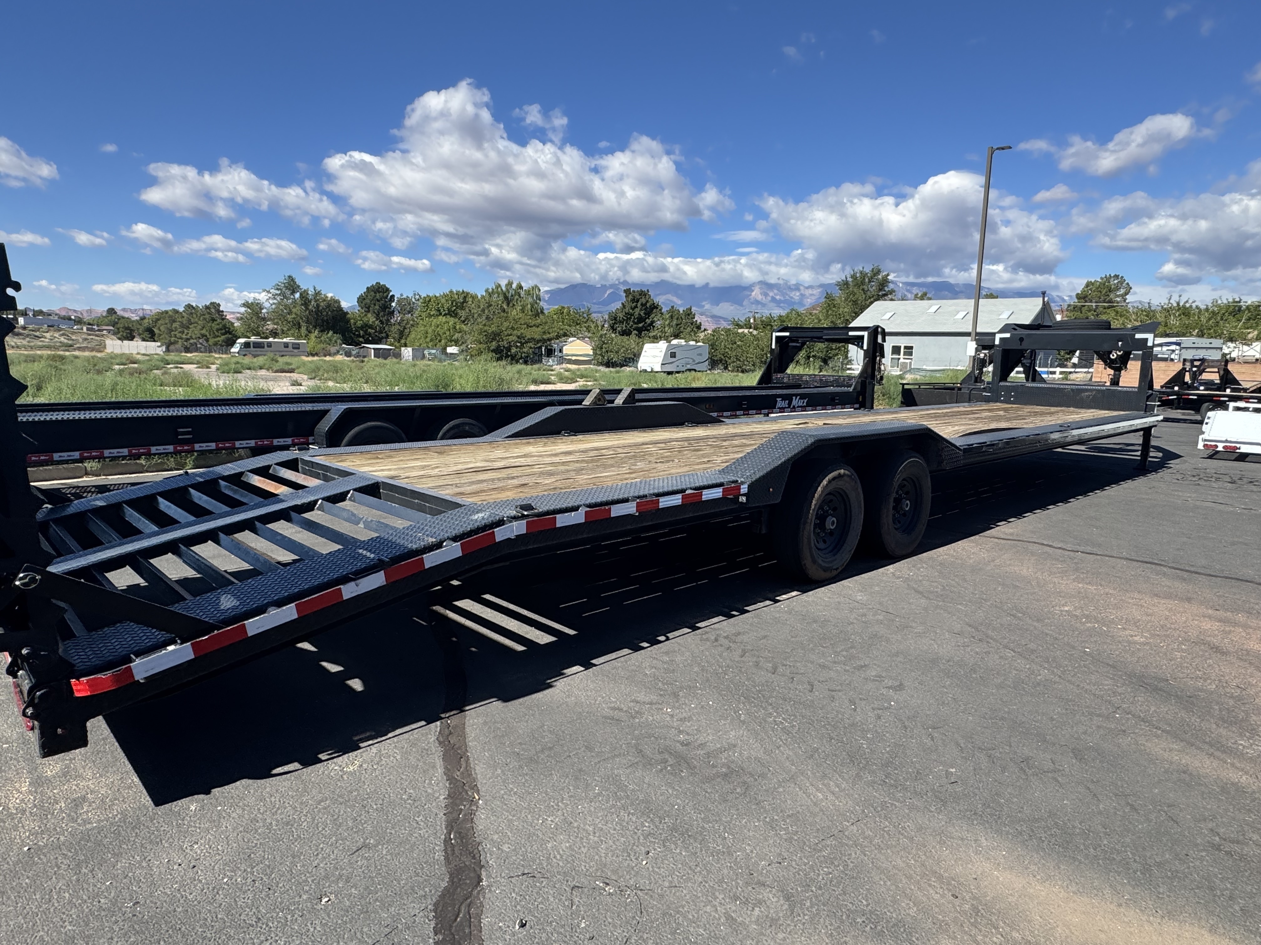 2025 Gooseneck Trailer