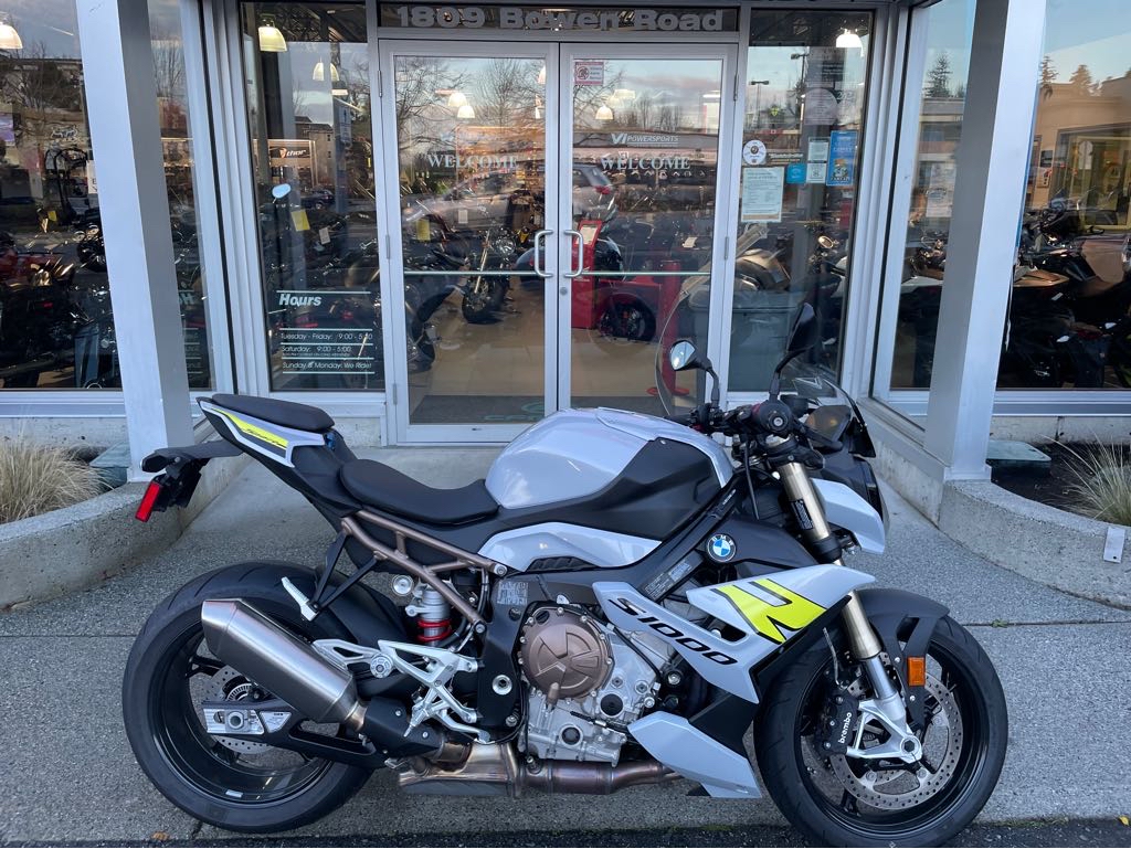 2022 BMW S1000R for sale in Nanaimo, BC. UsedMotorcycles.ca