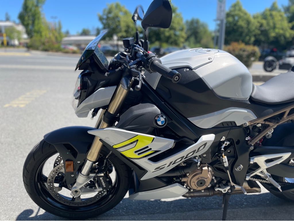 2022 BMW S1000R for sale in Nanaimo, BC. UsedMotorcycles.ca