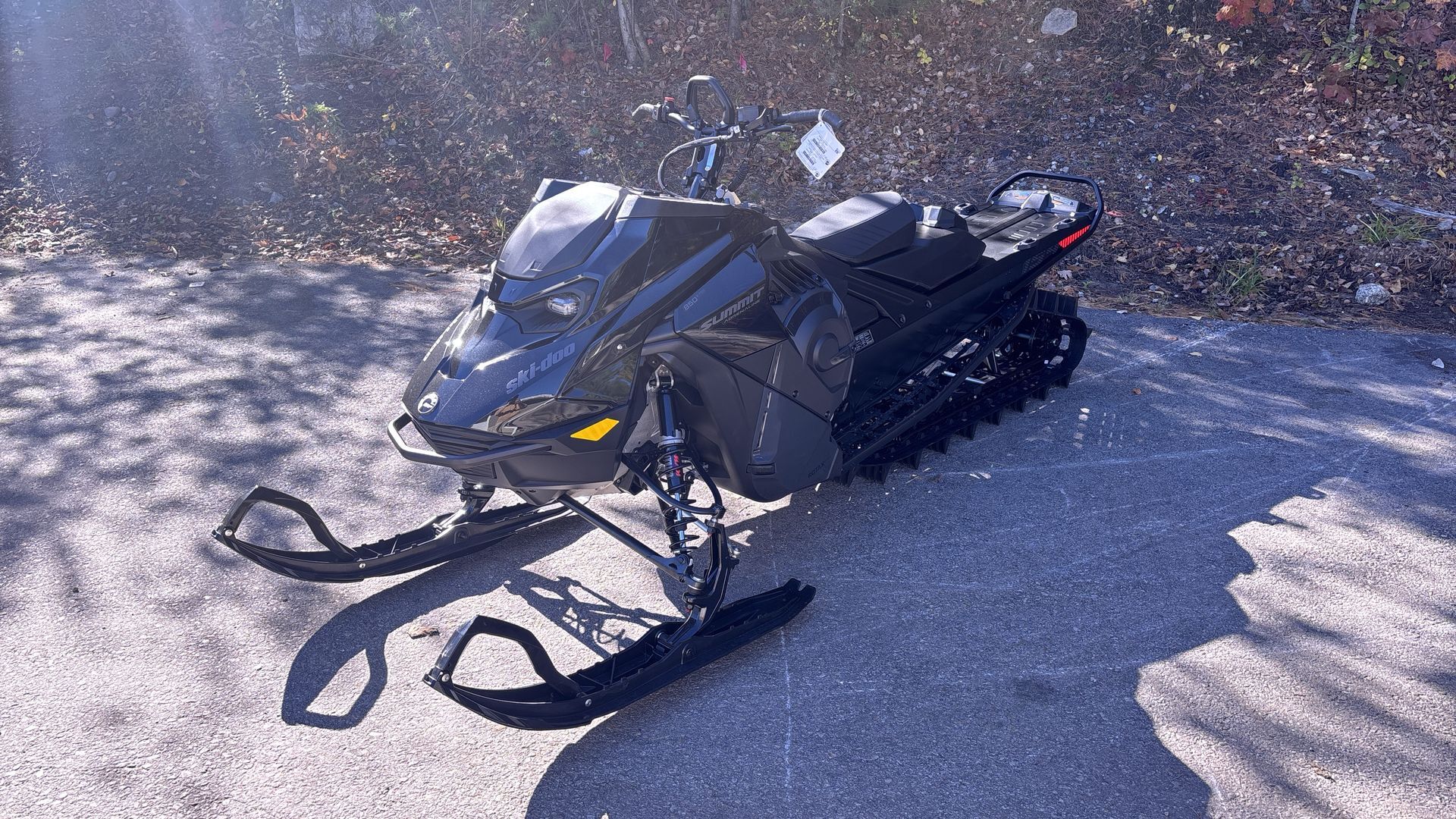 2025 Ski-Doo SUMMIT ADR EDGE 154 850 E-TEC PowderMax X-Light FlexEdge 3.0" SHOT - Photo 5