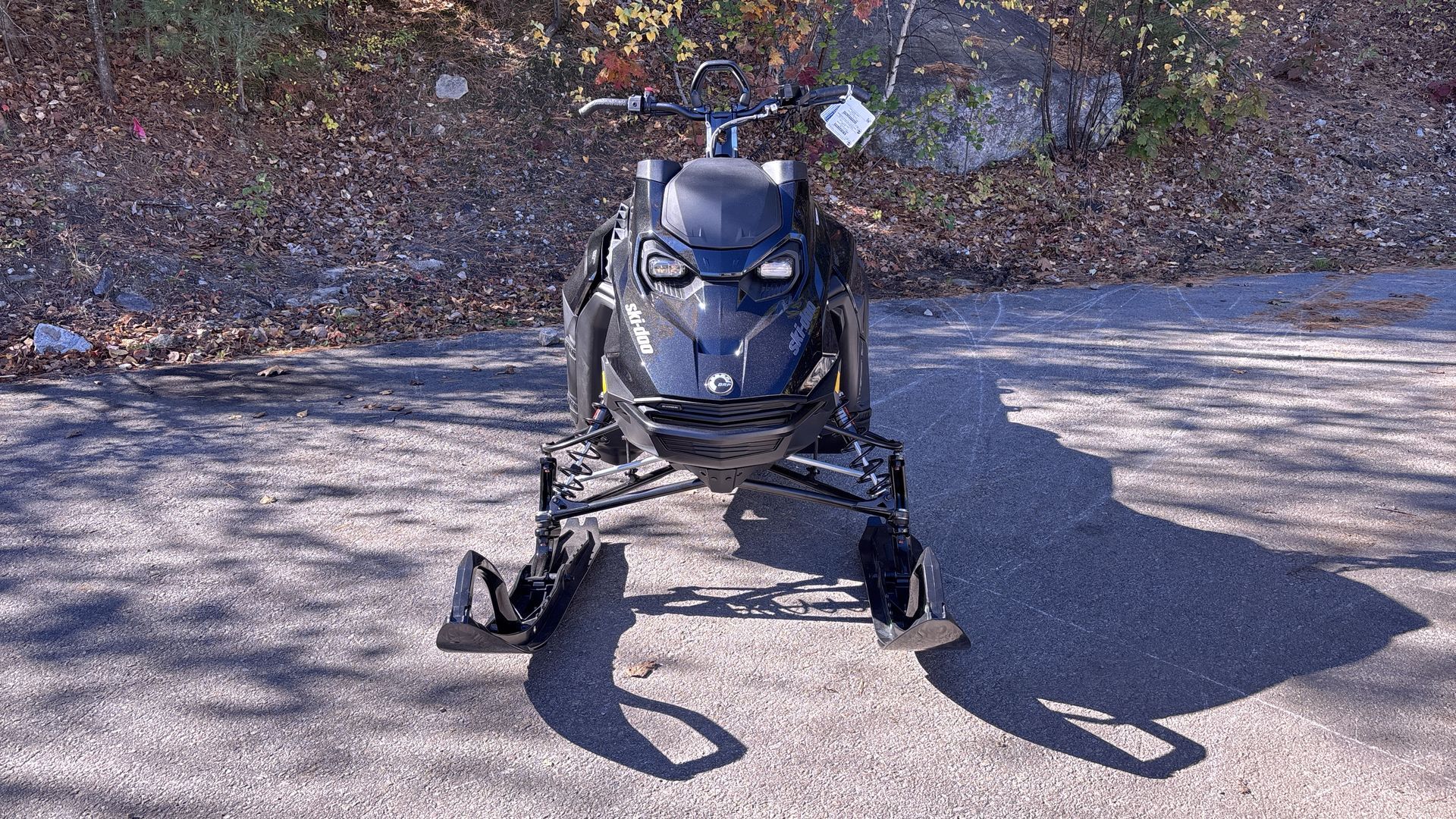 2025 Ski-Doo SUMMIT ADR EDGE 154 850 E-TEC PowderMax X-Light FlexEdge 3.0" SHOT - Photo 4