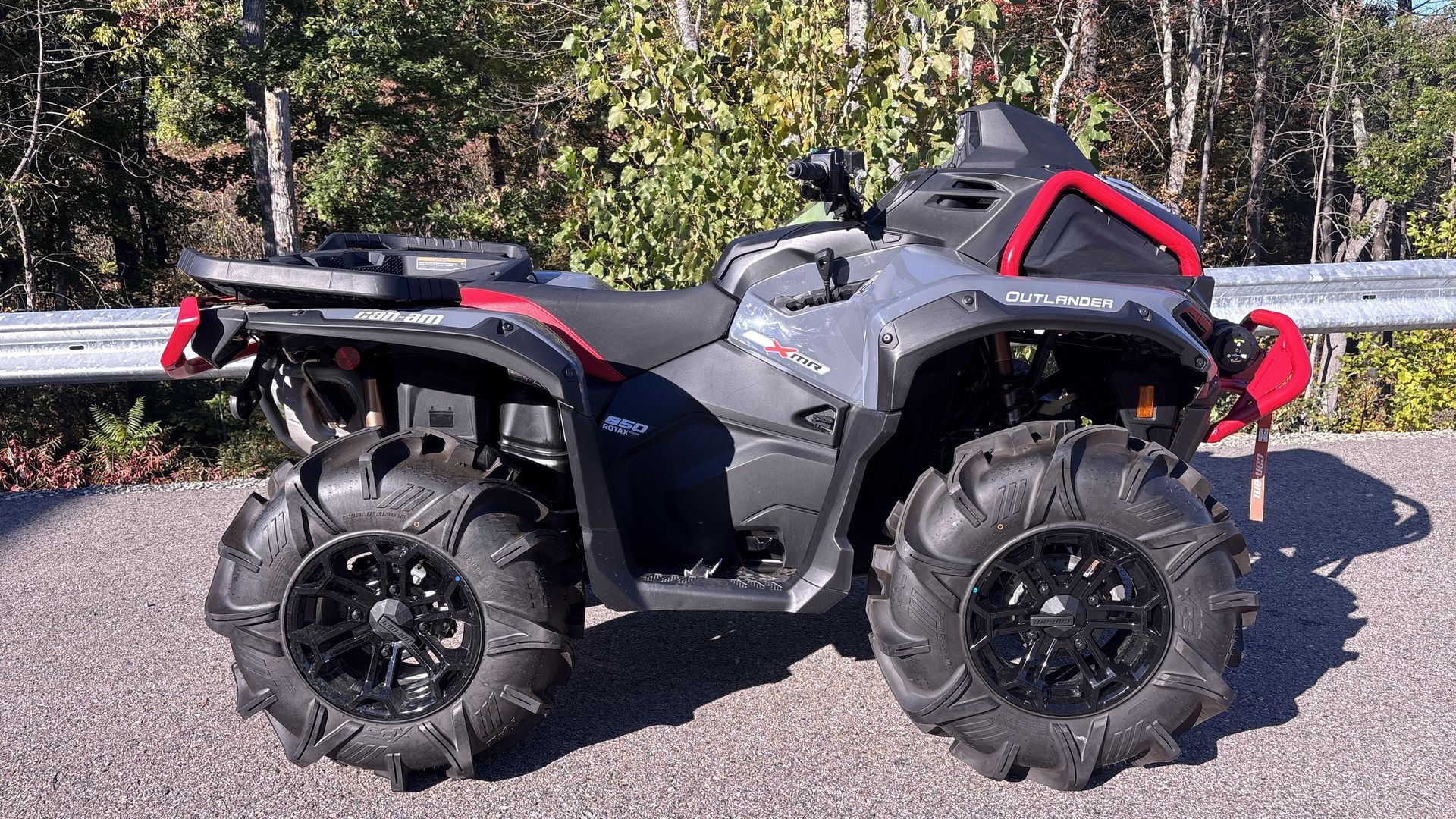 2025 Can-Am OUTLANDER XMR 850 - Photo 5