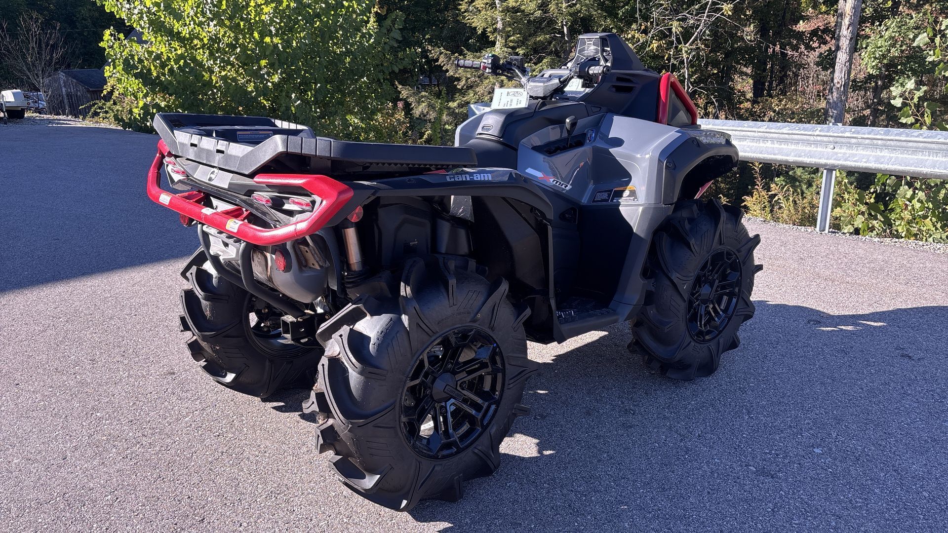 2025 Can-Am OUTLANDER XMR 850 - Photo 8