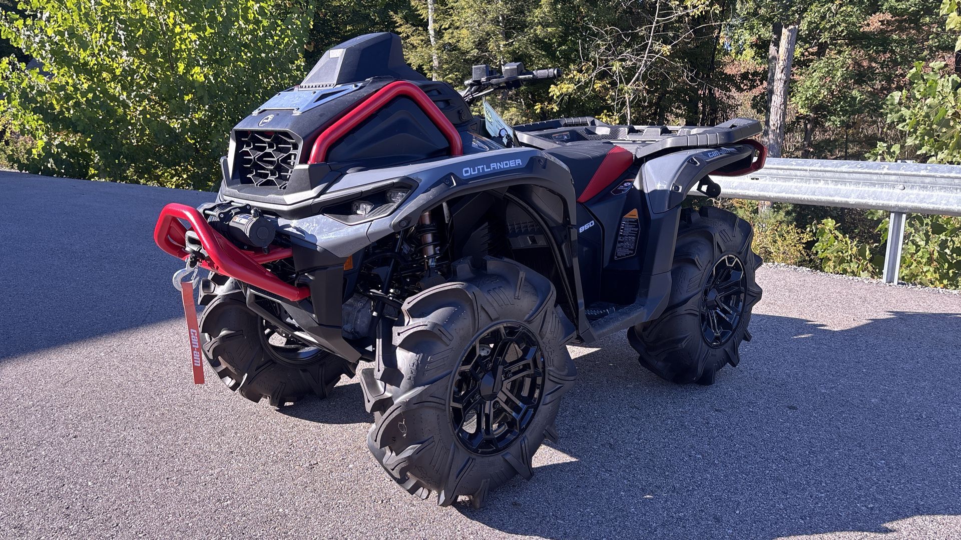 2025 Can-Am OUTLANDER XMR 850 - Photo 4