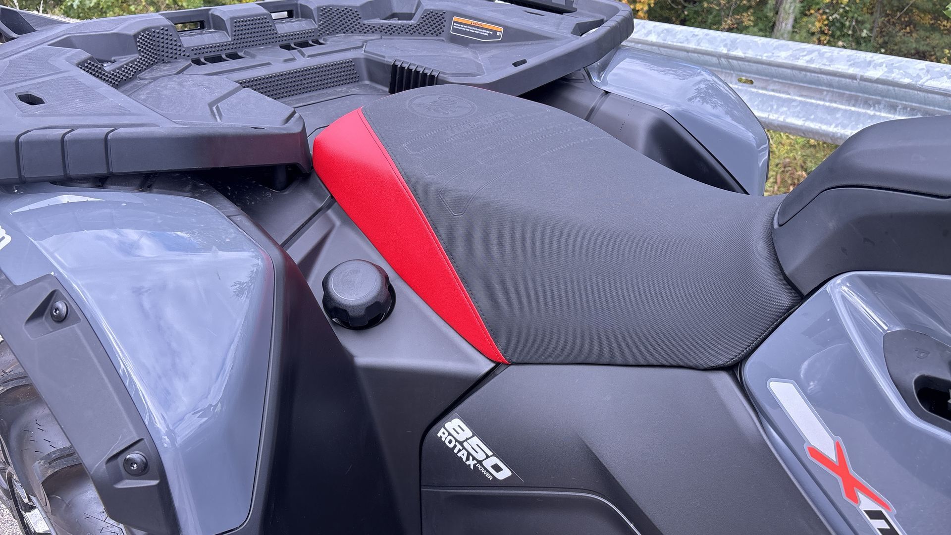 2025 Can-Am OUTLANDER XMR 850 - Photo 16
