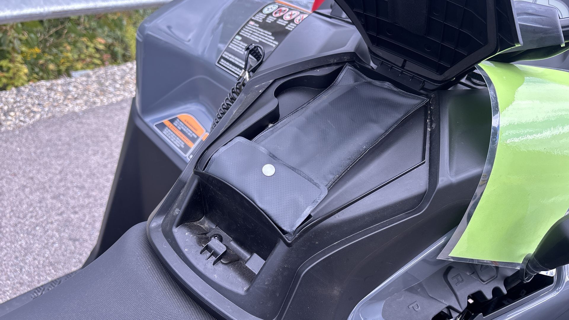 2025 Can-Am OUTLANDER XMR 850 - Photo 15