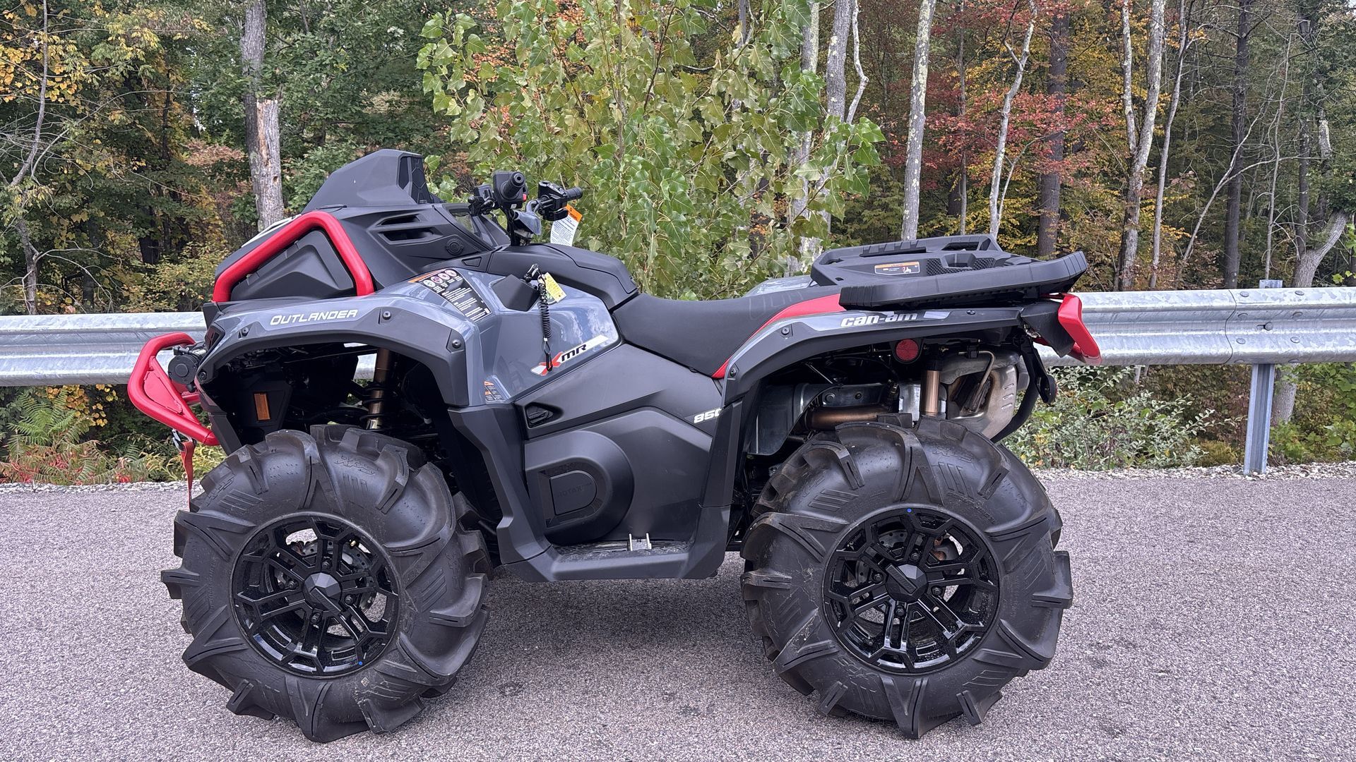 2025 Can-Am OUTLANDER XMR 850 - Photo 5