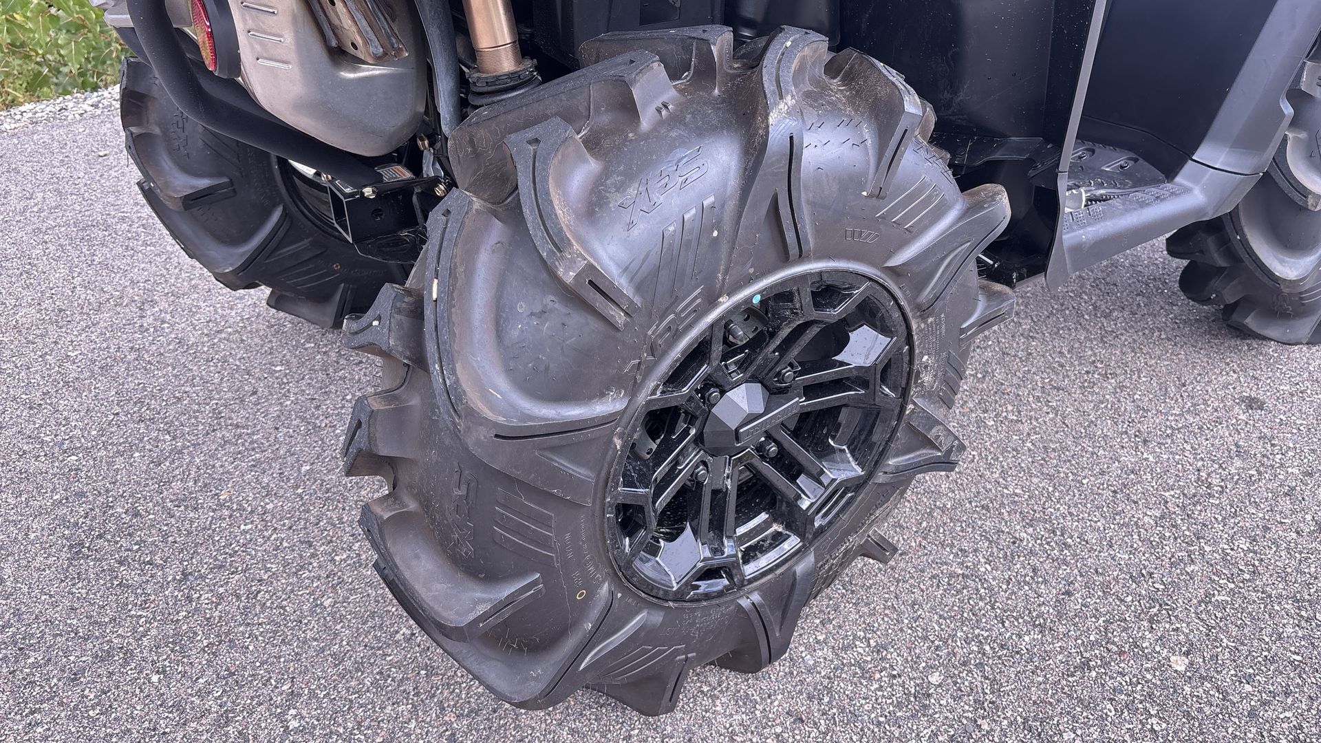 2025 Can-Am OUTLANDER XMR 850 - Photo 18