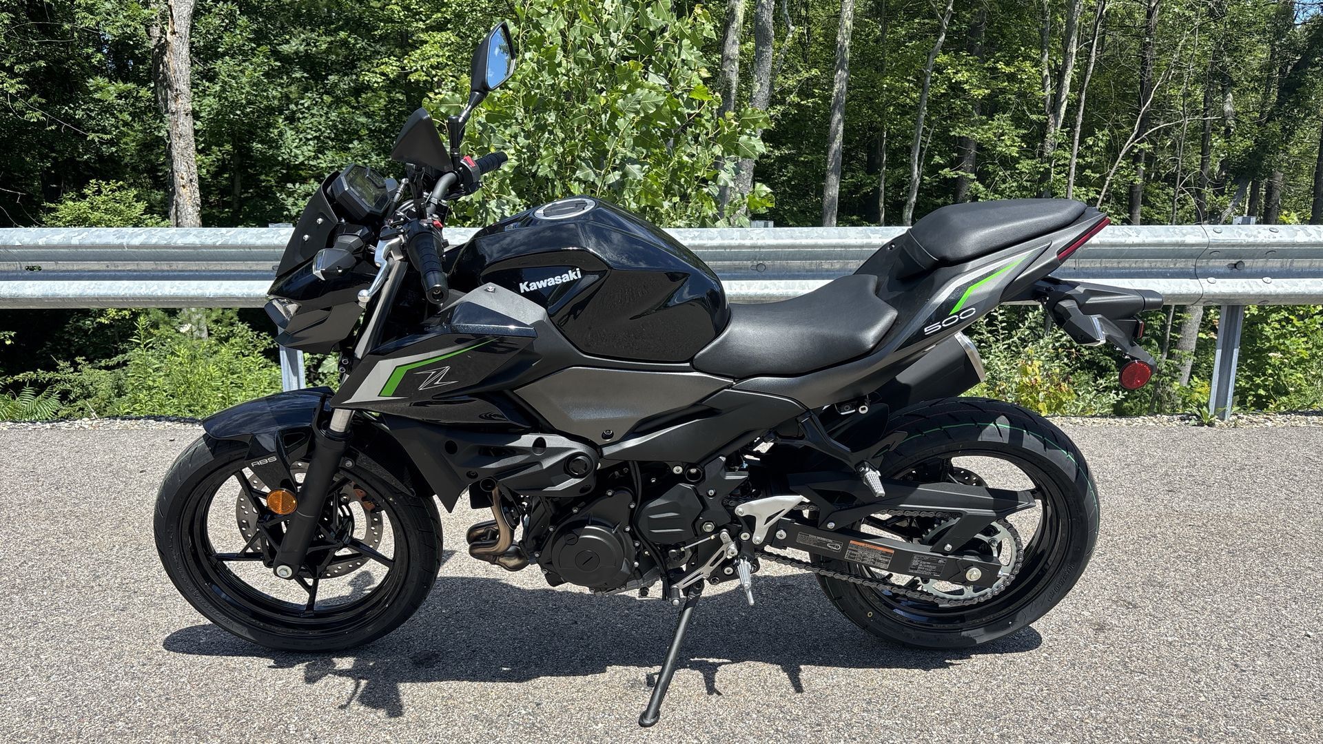 2025 Kawasaki Z500 ABS - Photo 6