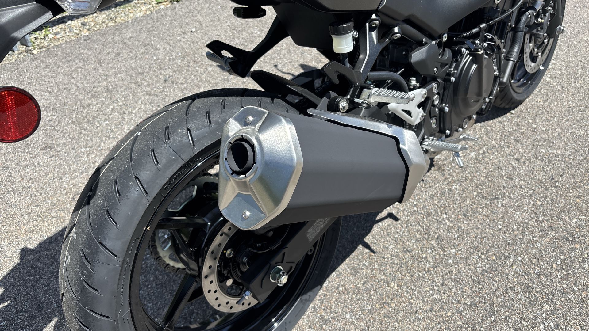 2025 Kawasaki Z500 ABS - Photo 17
