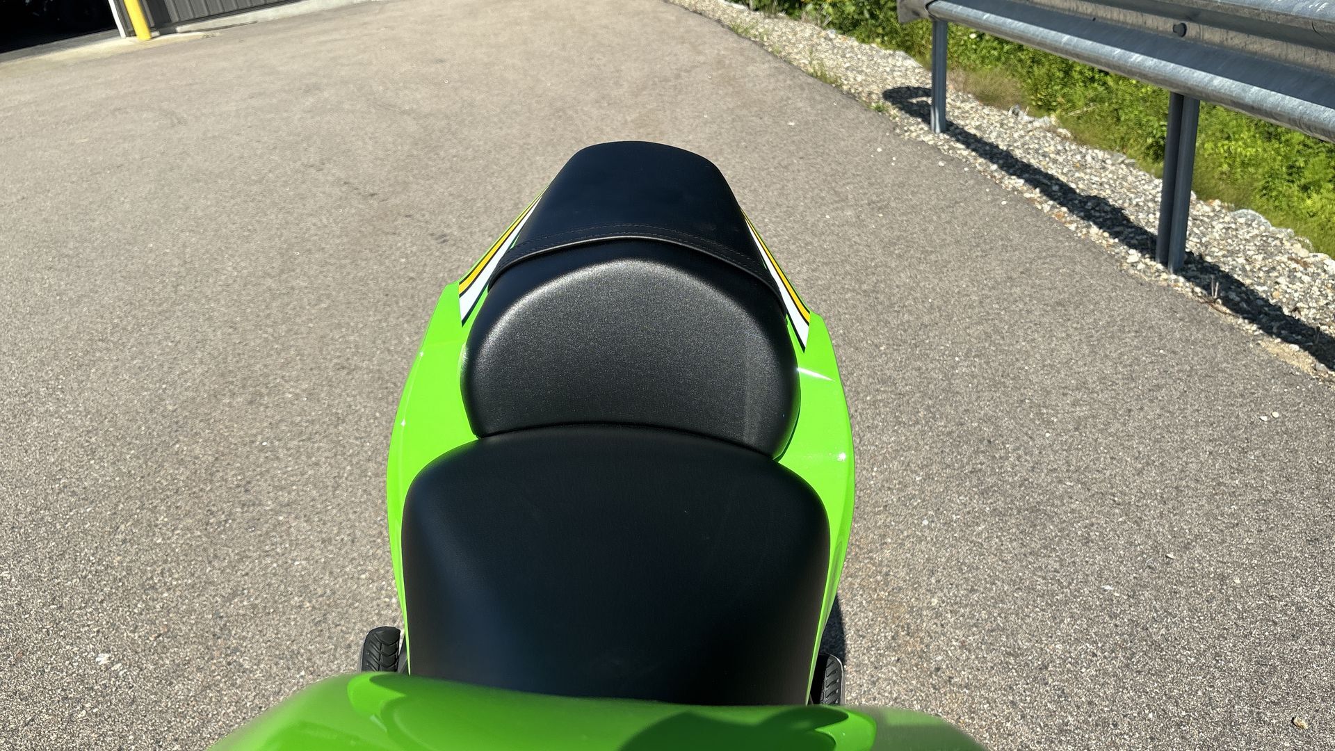 2025 Kawasaki NINJA 650 ABS KRT EDITION - Photo 13
