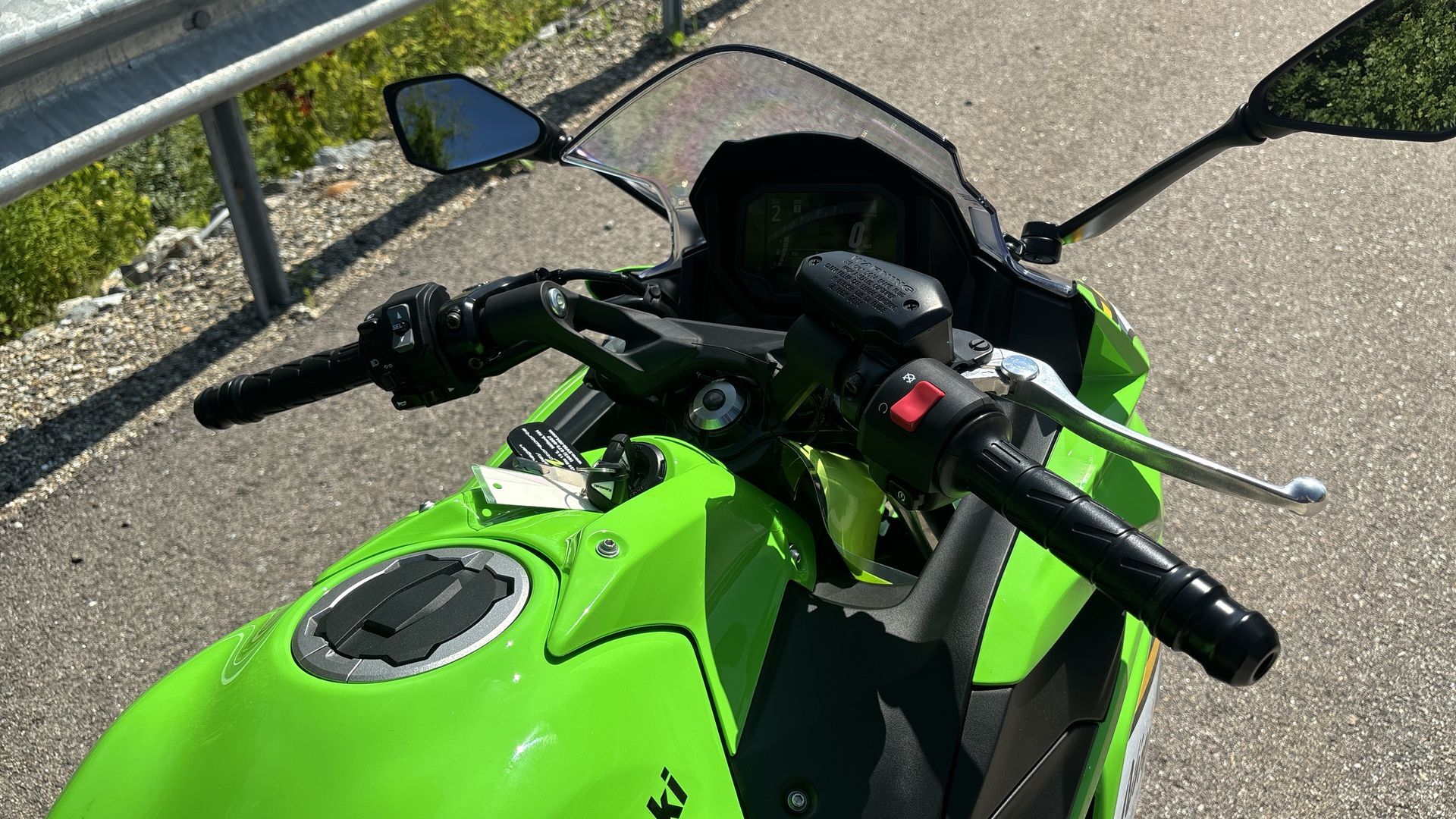 2025 Kawasaki NINJA 650 ABS KRT EDITION - Photo 16