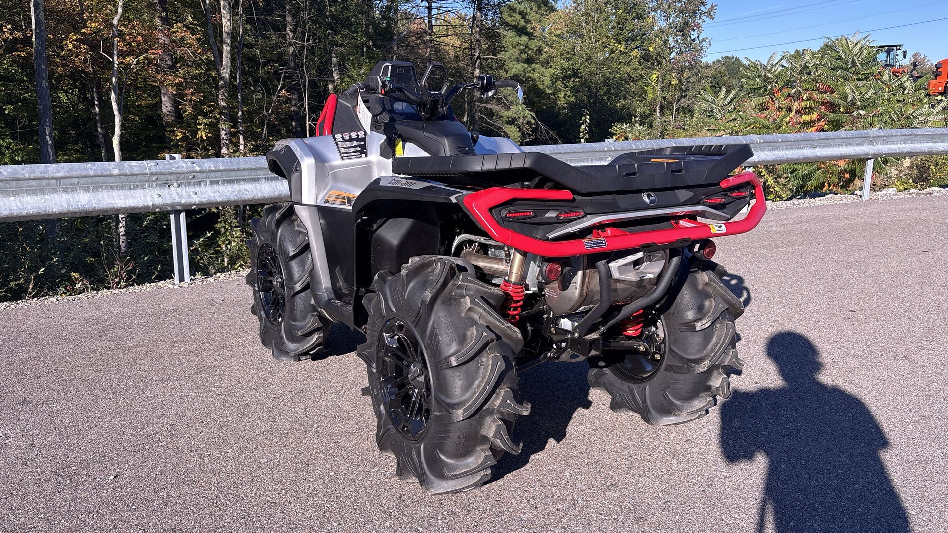 2025 Can-Am OUTLANDER XMR 1000R - Photo 7