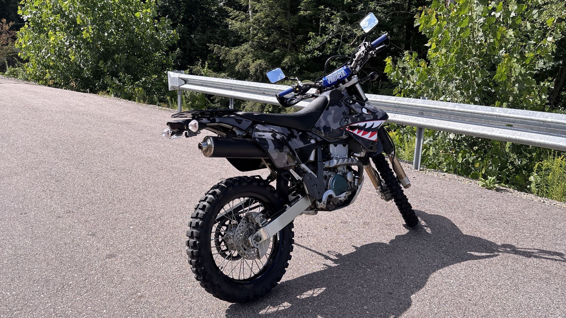 2022 Suzuki DR-Z400SM2 - Photo 8