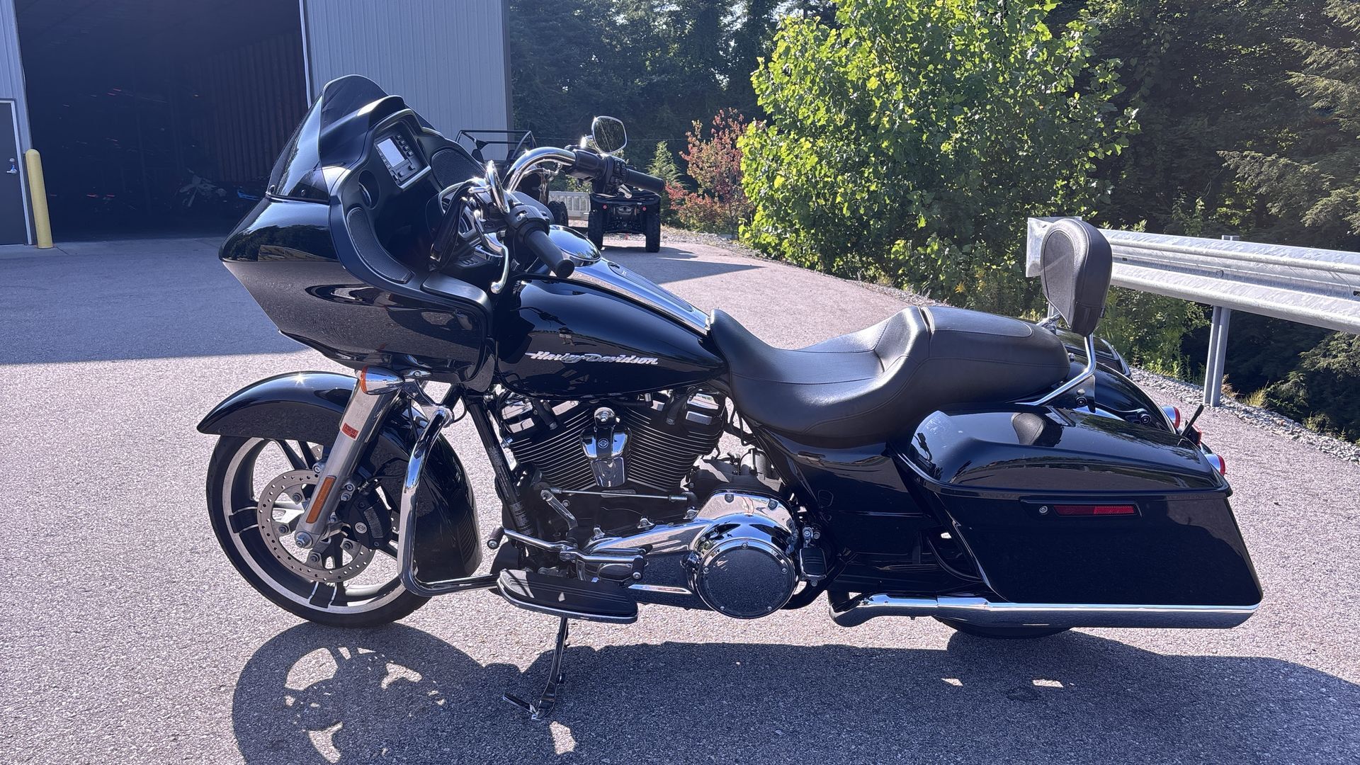 2019 Harley-Davidson® FLTRX - Photo 5
