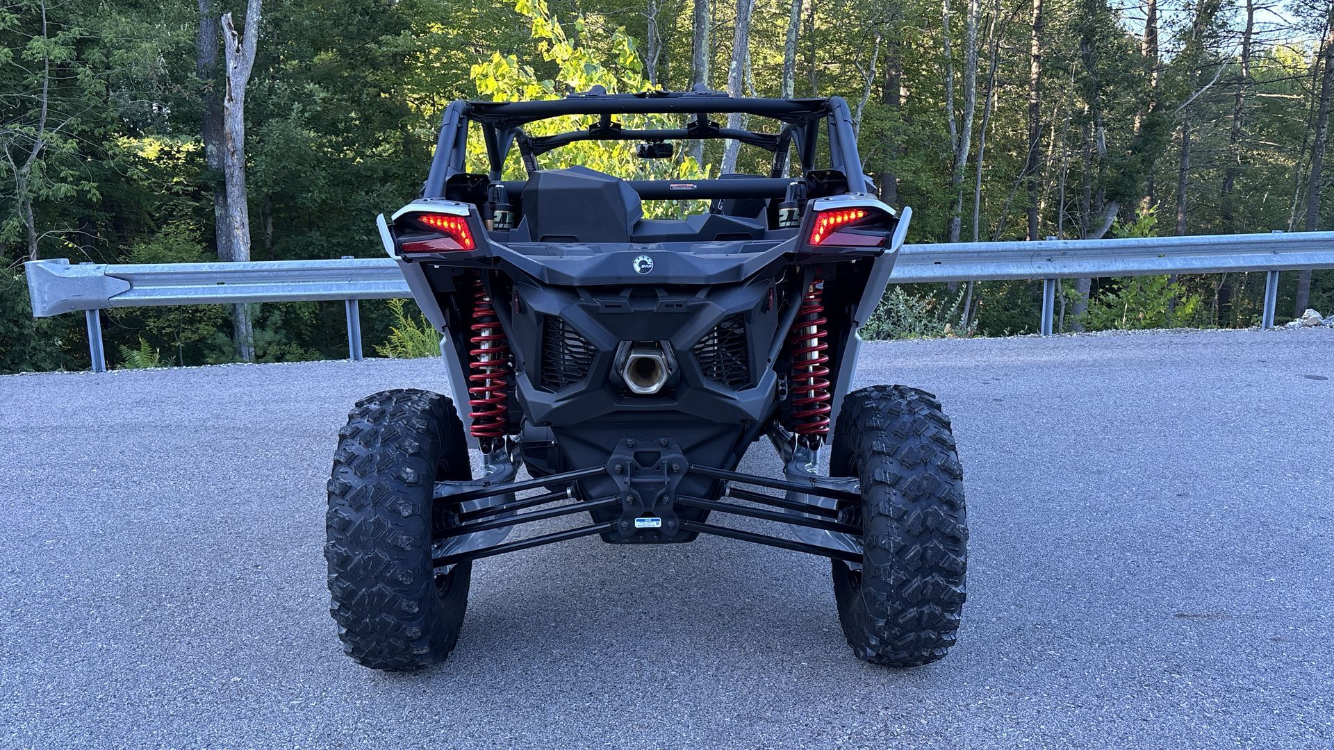 2025 Can-Am MAVERICK X3 MAX X DS 64" TURBO RR - Photo 8