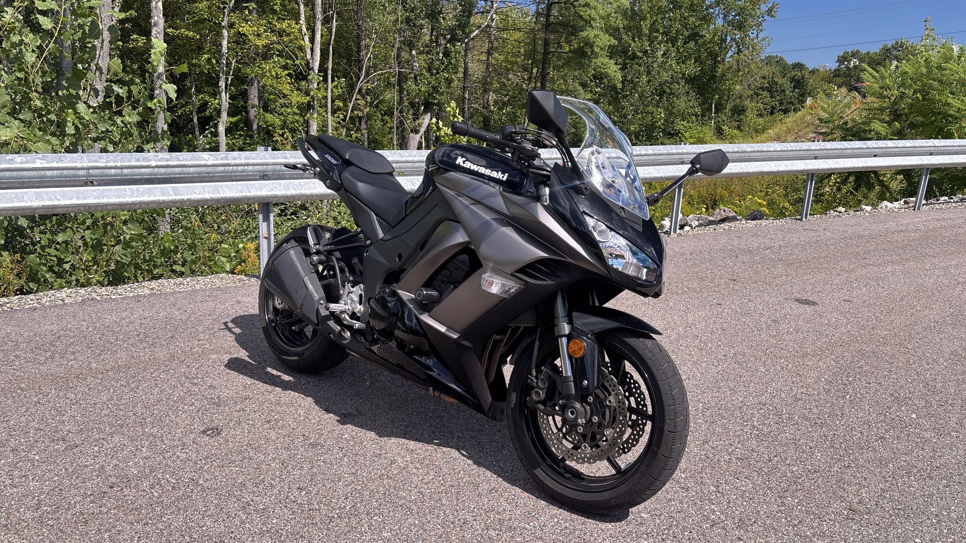 2012 Kawasaki Ninja 1000 - Photo 2