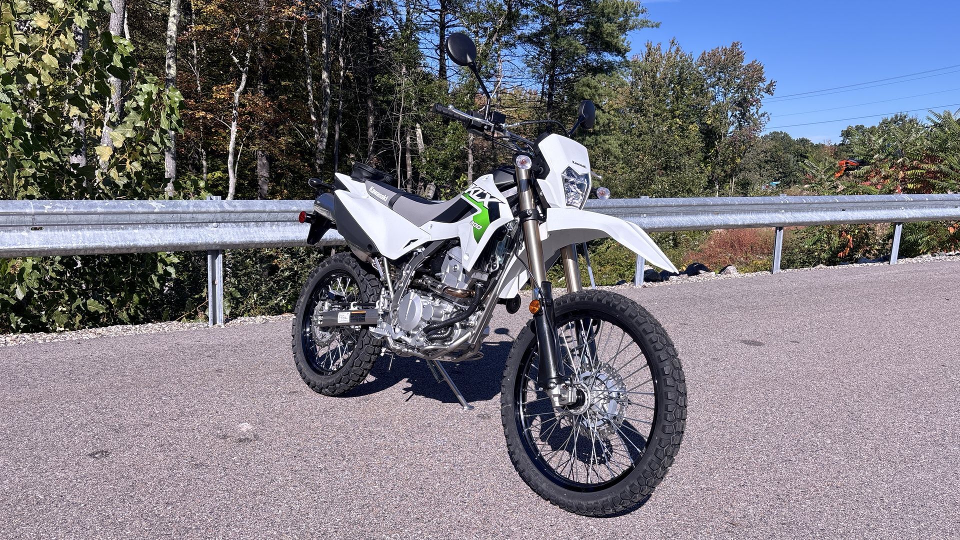 2026 Kawasaki KLX 300 - Photo 2