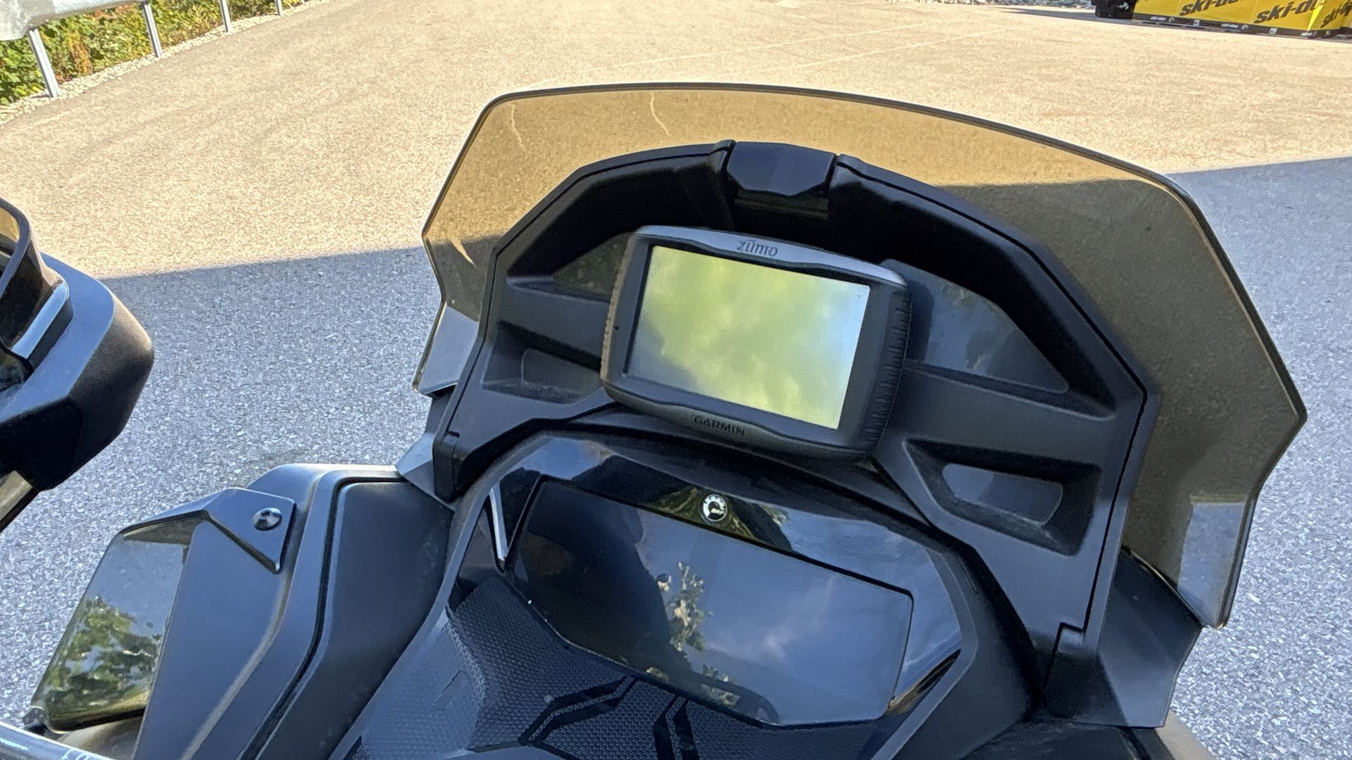 2022 Ski-Doo MACH Z 900 ACE TURBO R - Photo 16