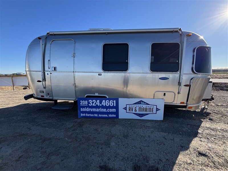 2015 Airstream Sport 22fb