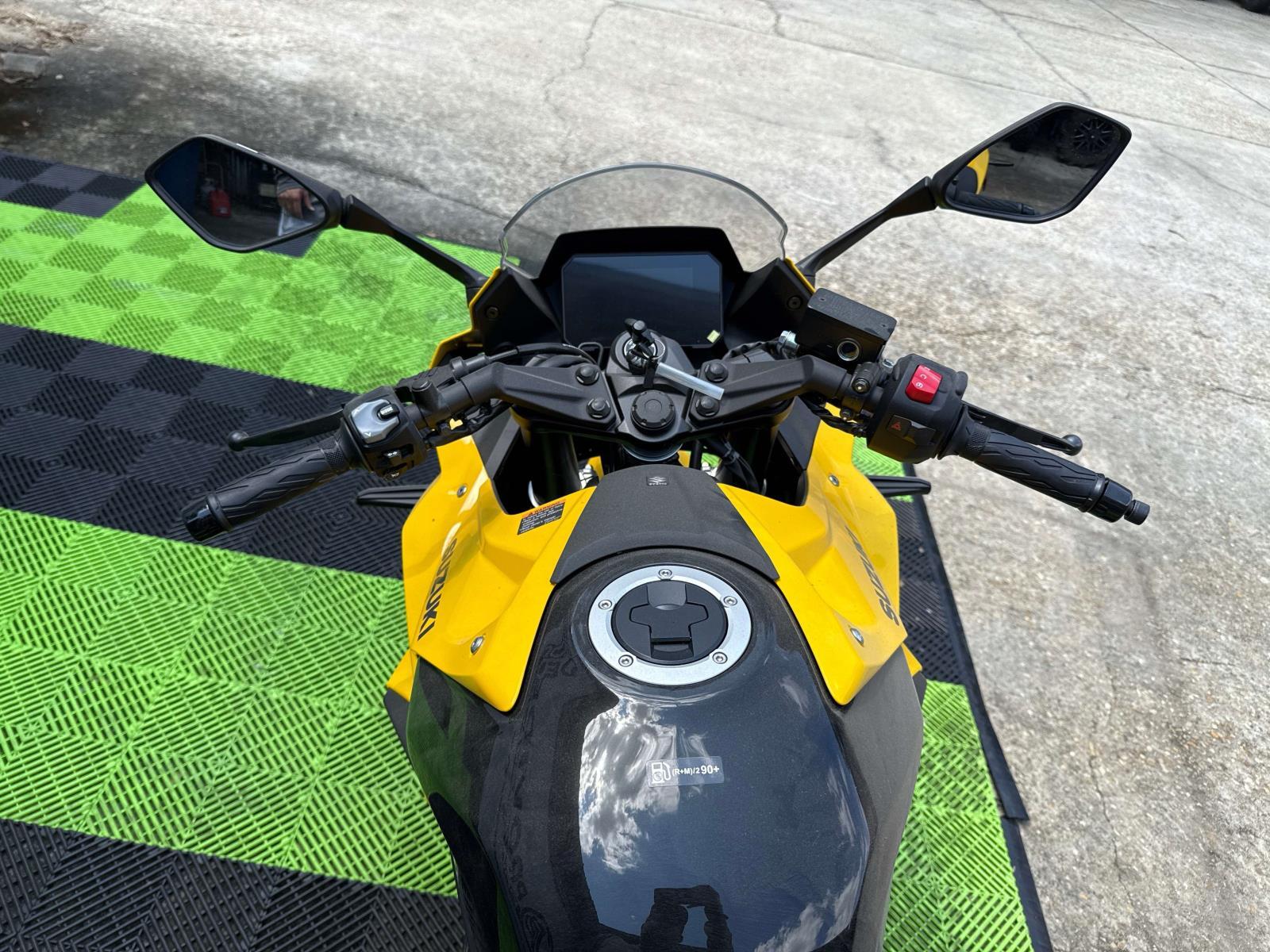2024 Suzuki GSX-S 8R - Photo 9
