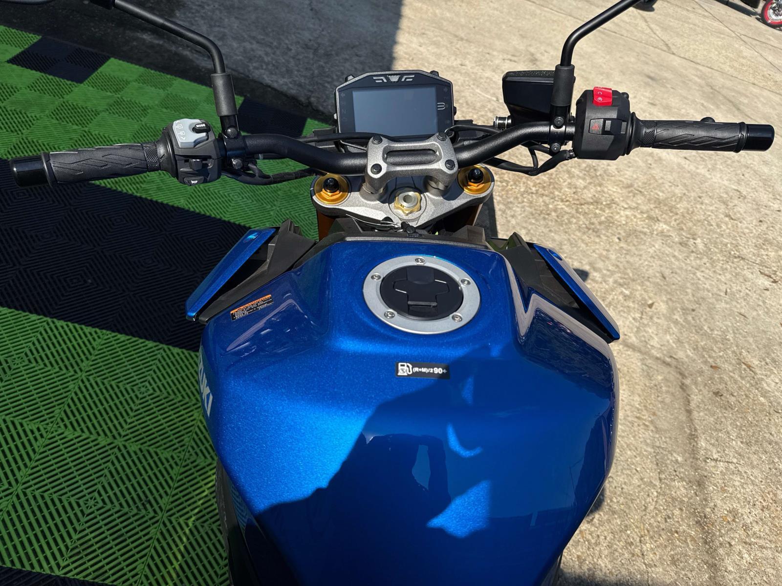 2024 Suzuki GSX-S1000 - Photo 6