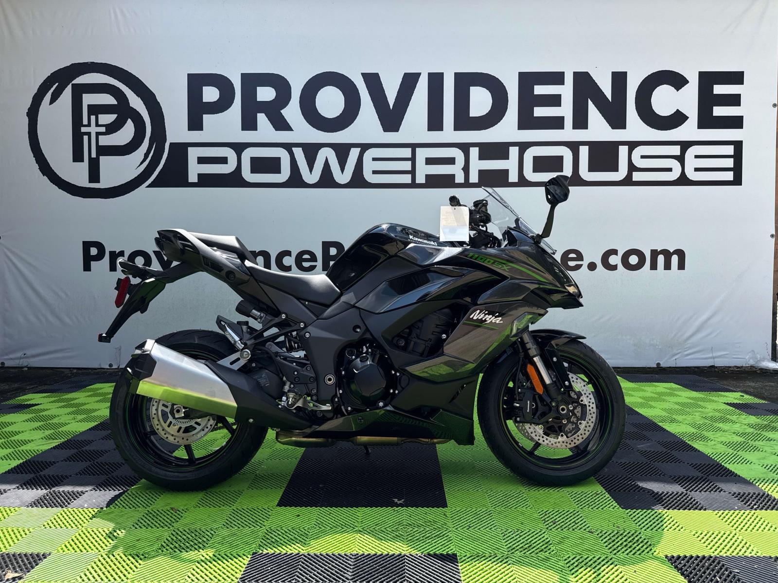 2025 Kawasaki Ninja® 1100SX ABS