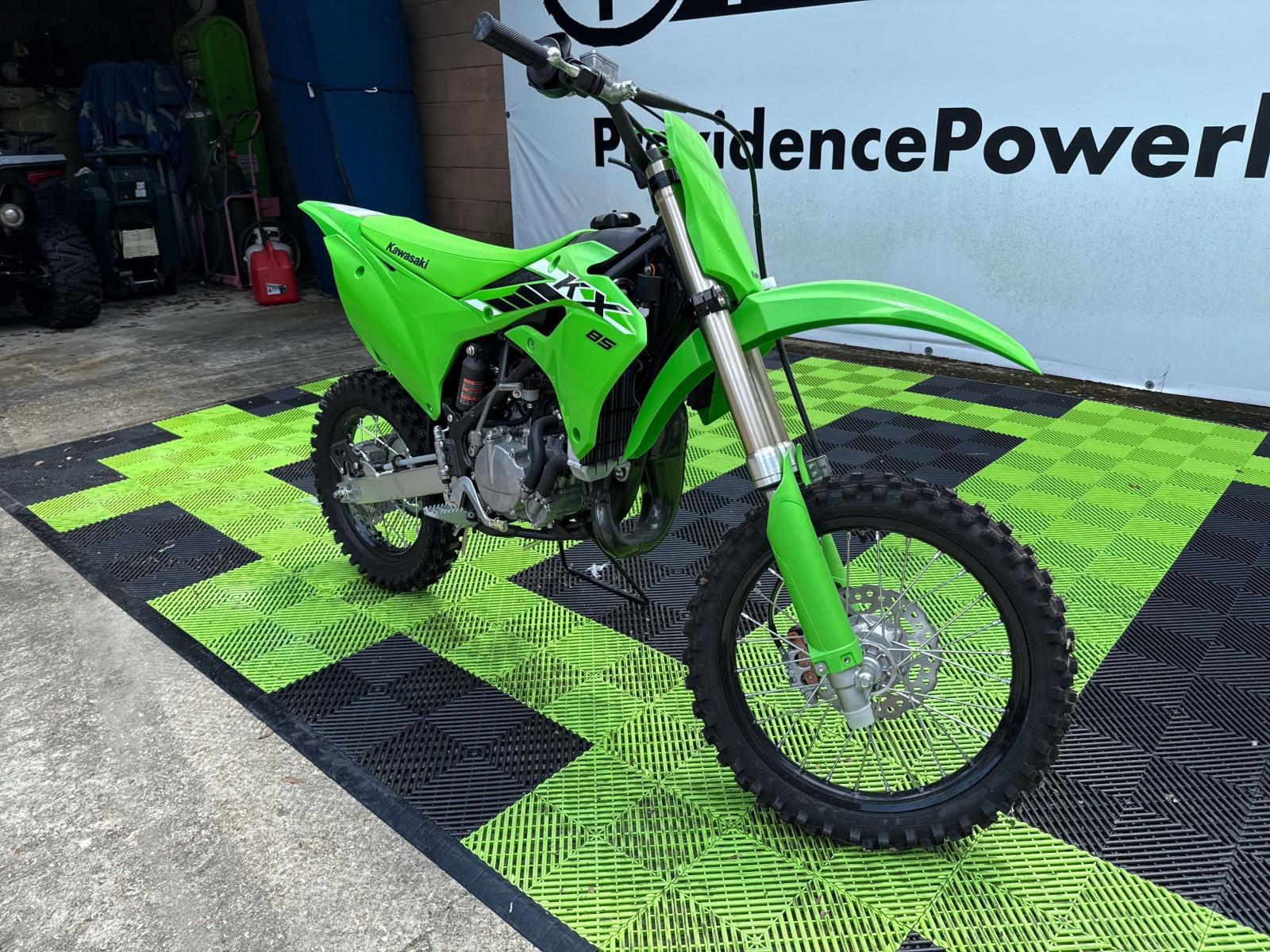 2025 Kawasaki KX™ 85 - Photo 3