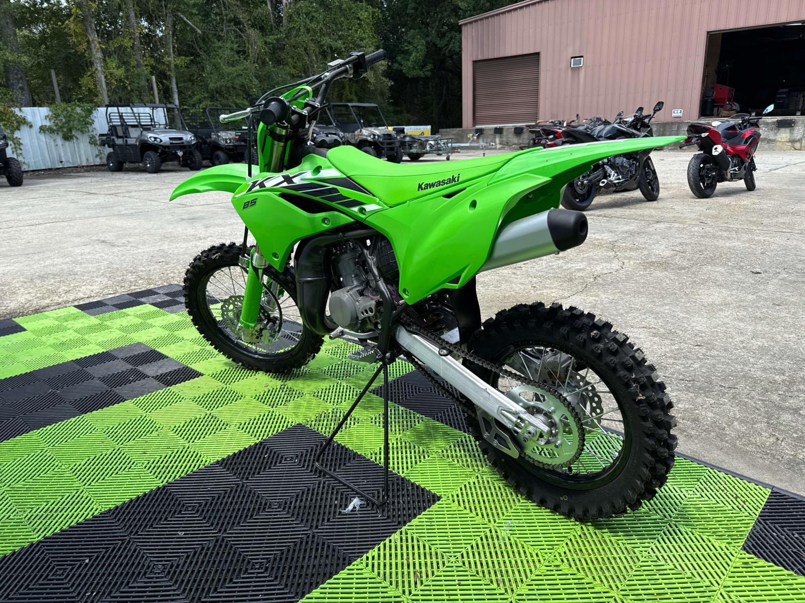 2025 Kawasaki KX™ 85 - Photo 4