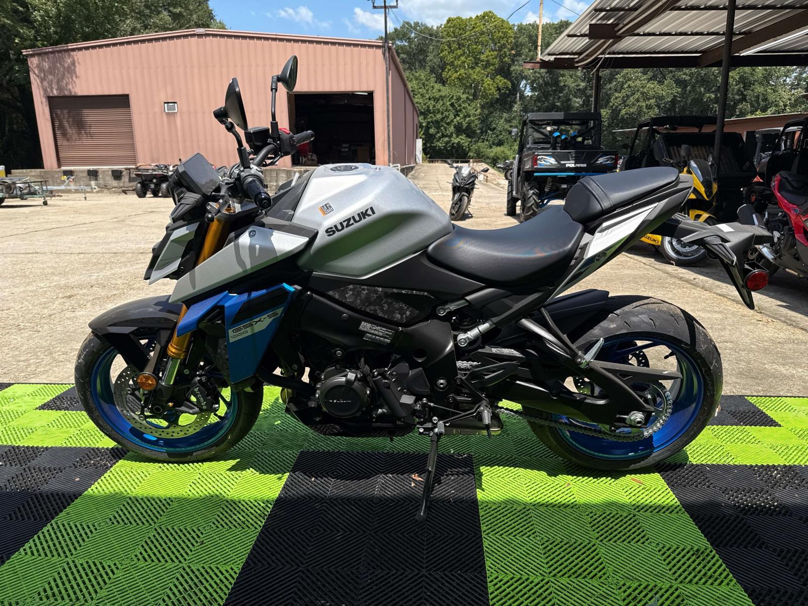 2025 Suzuki GSX-S 1000 - Photo 5