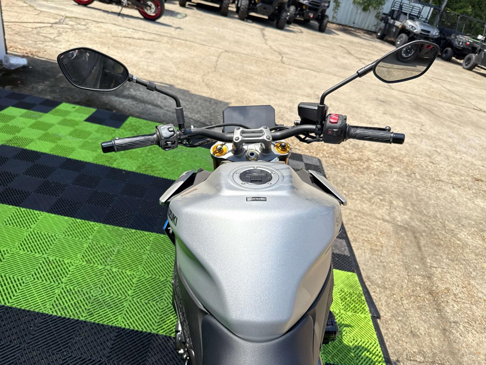 2025 Suzuki GSX-S 1000 - Photo 6