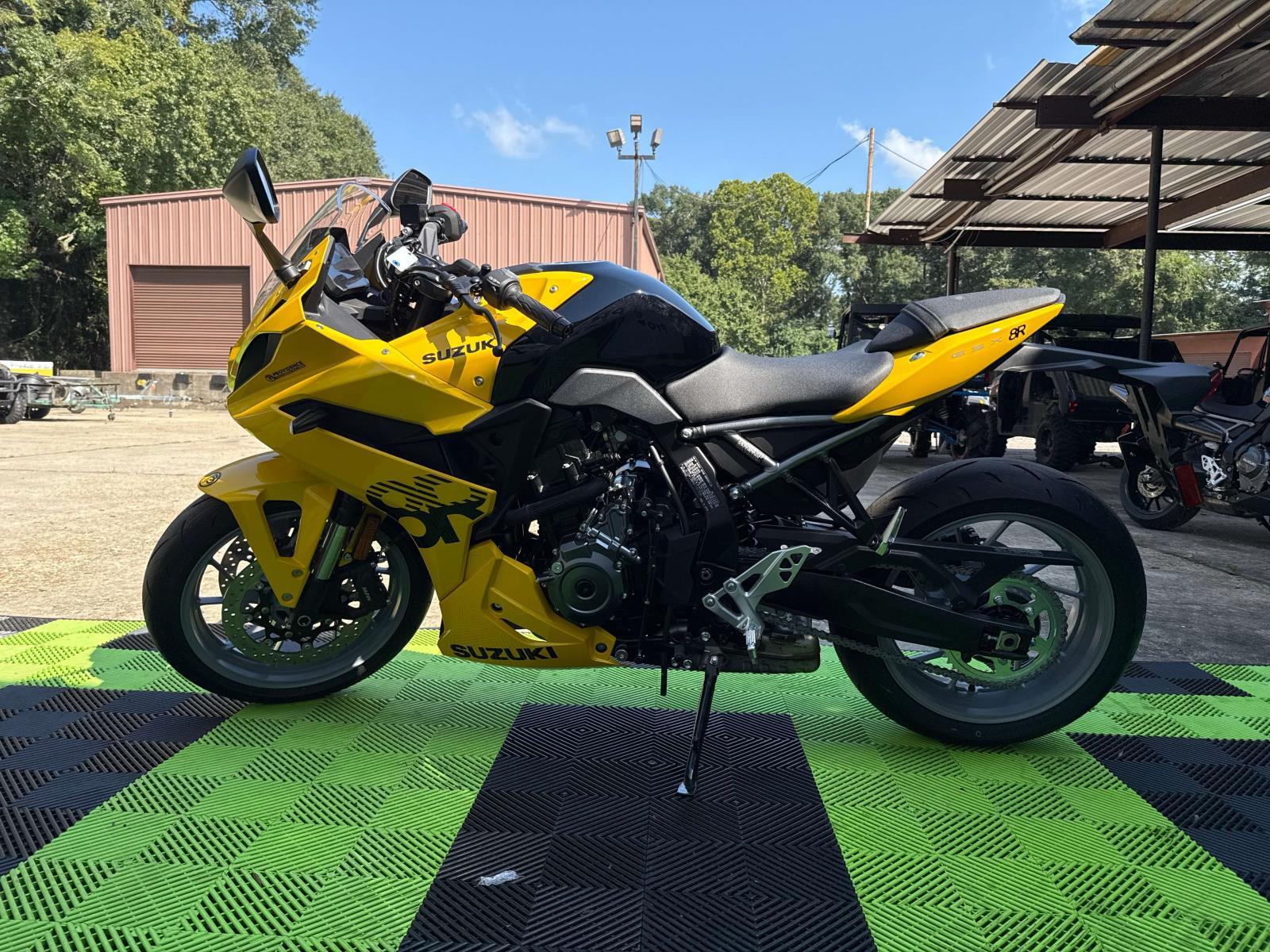 2025 Suzuki GSX-S 8R - Photo 5