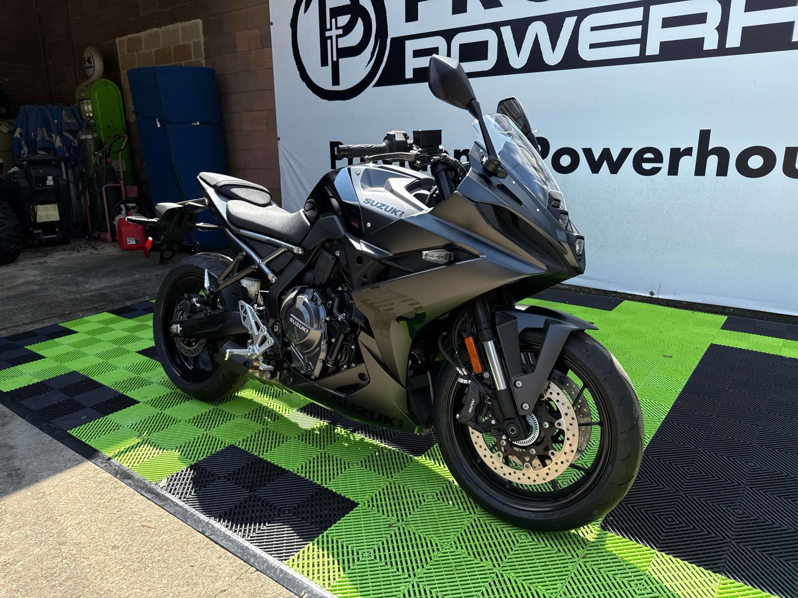2025 Suzuki GSX-S 8R - Photo 3
