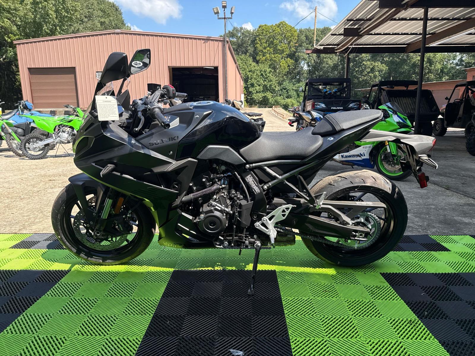 2025 Suzuki GSX-S 8R - Photo 5