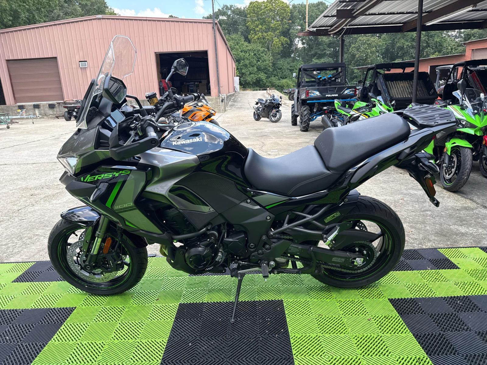 2025 Kawasaki Versys® 1100 SE LT ABS - Photo 5