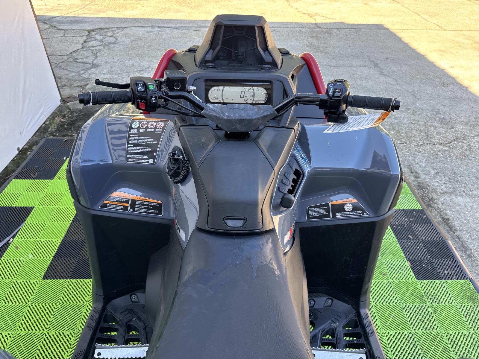 2025 Can-Am OUTLANDER XMR 850 - Photo 6