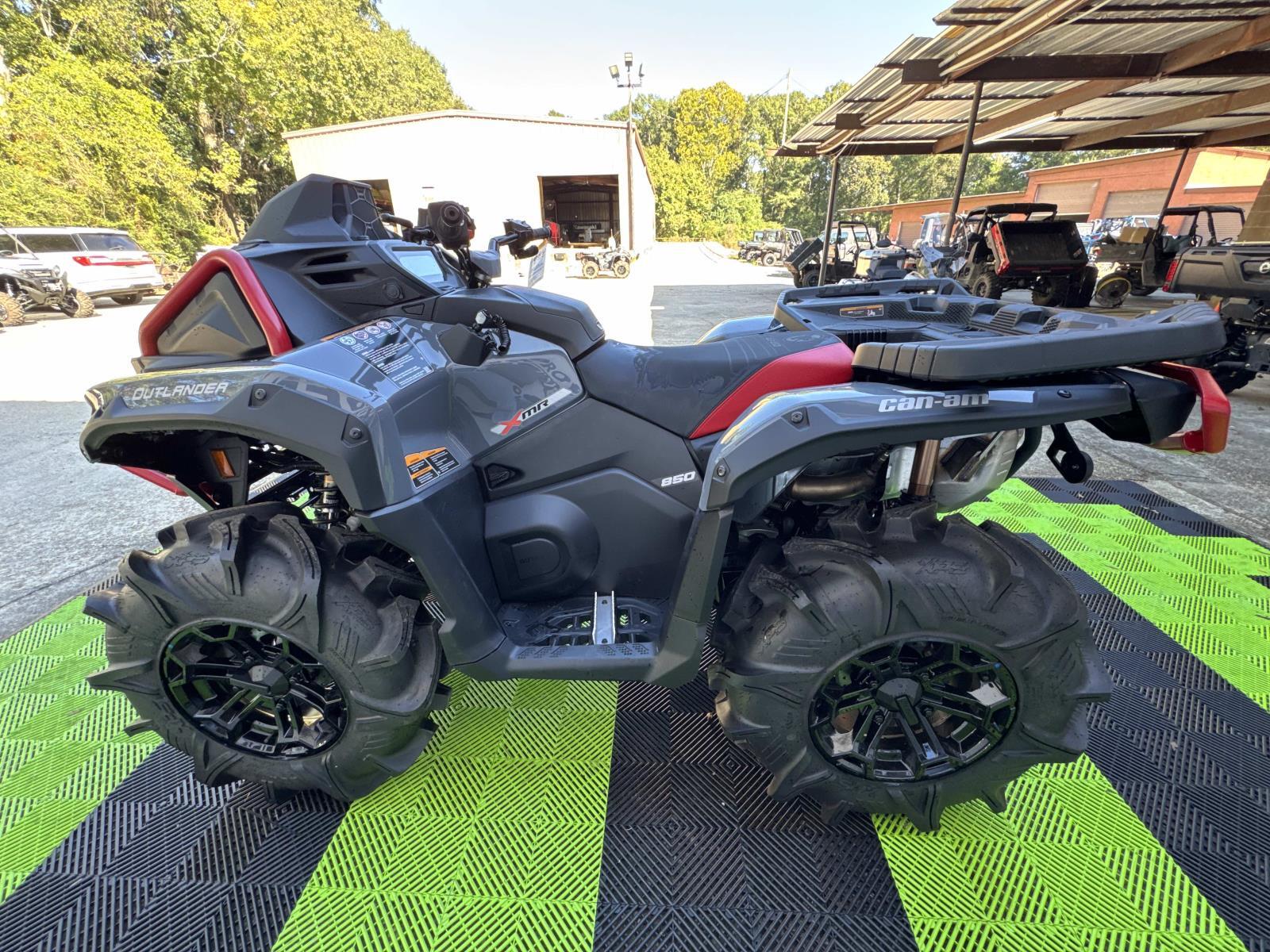 2025 Can-Am OUTLANDER XMR 850 - Photo 5