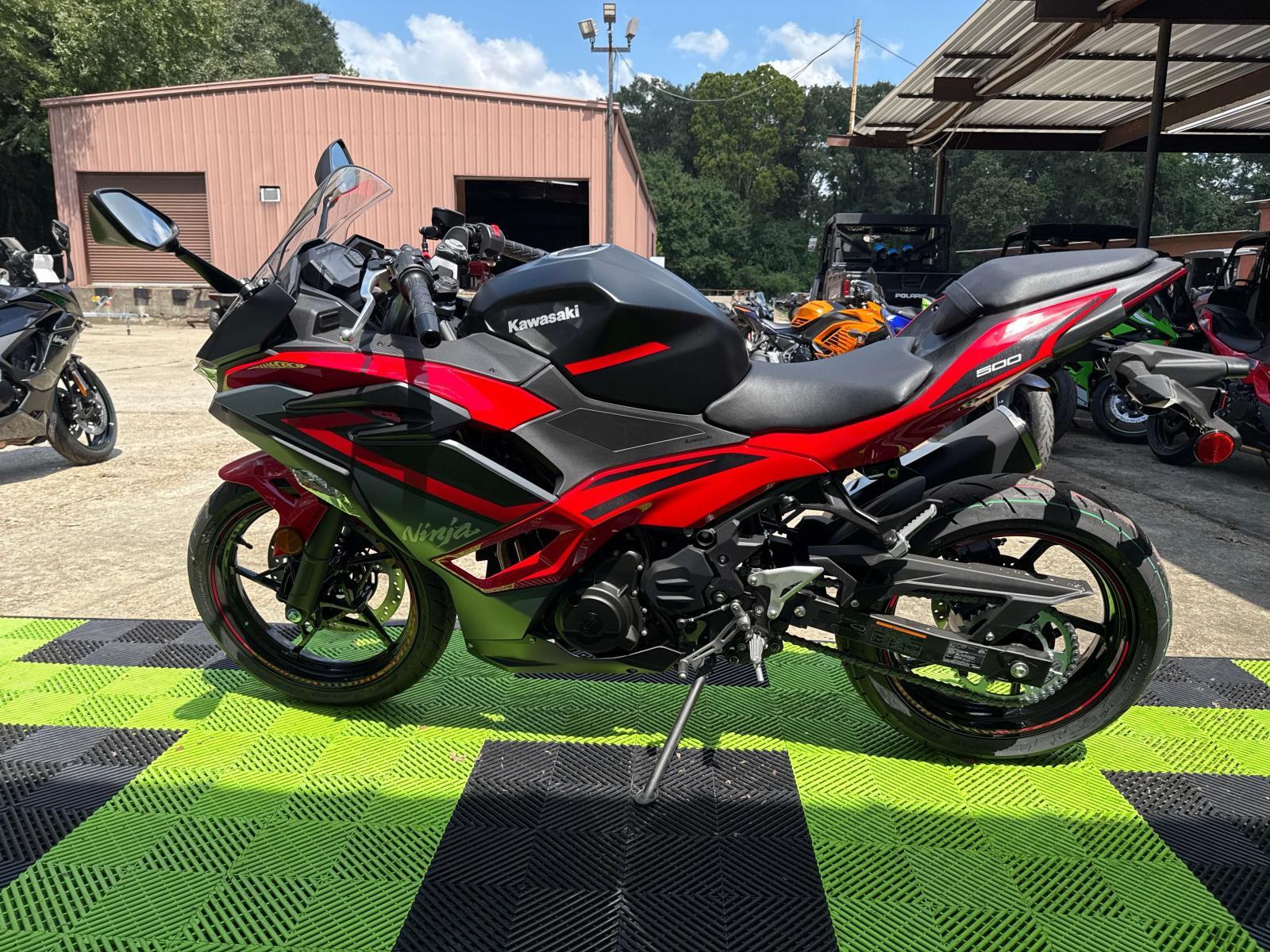 2025 Kawasaki Ninja 500 ABS - Photo 5