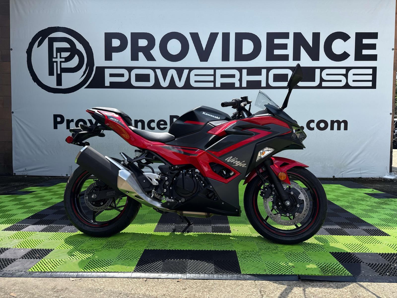 2025 Kawasaki Ninja 500 ABS