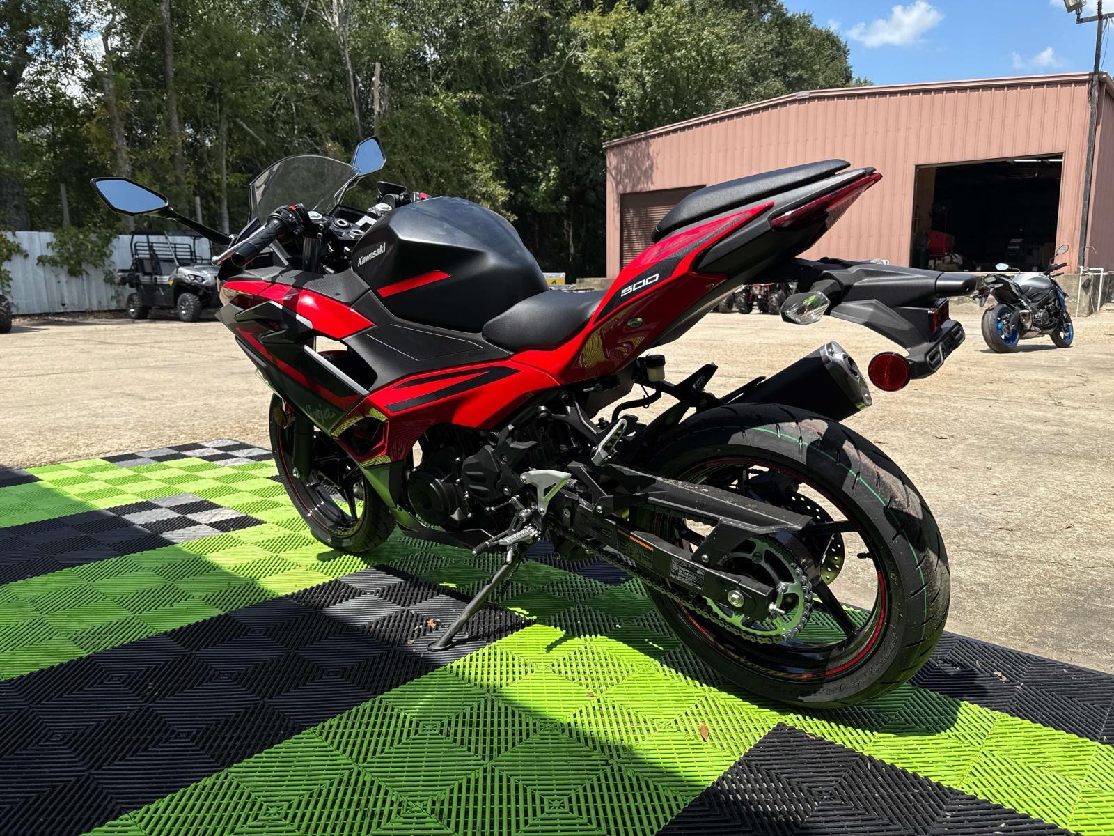 2025 Kawasaki Ninja 500 ABS - Photo 4