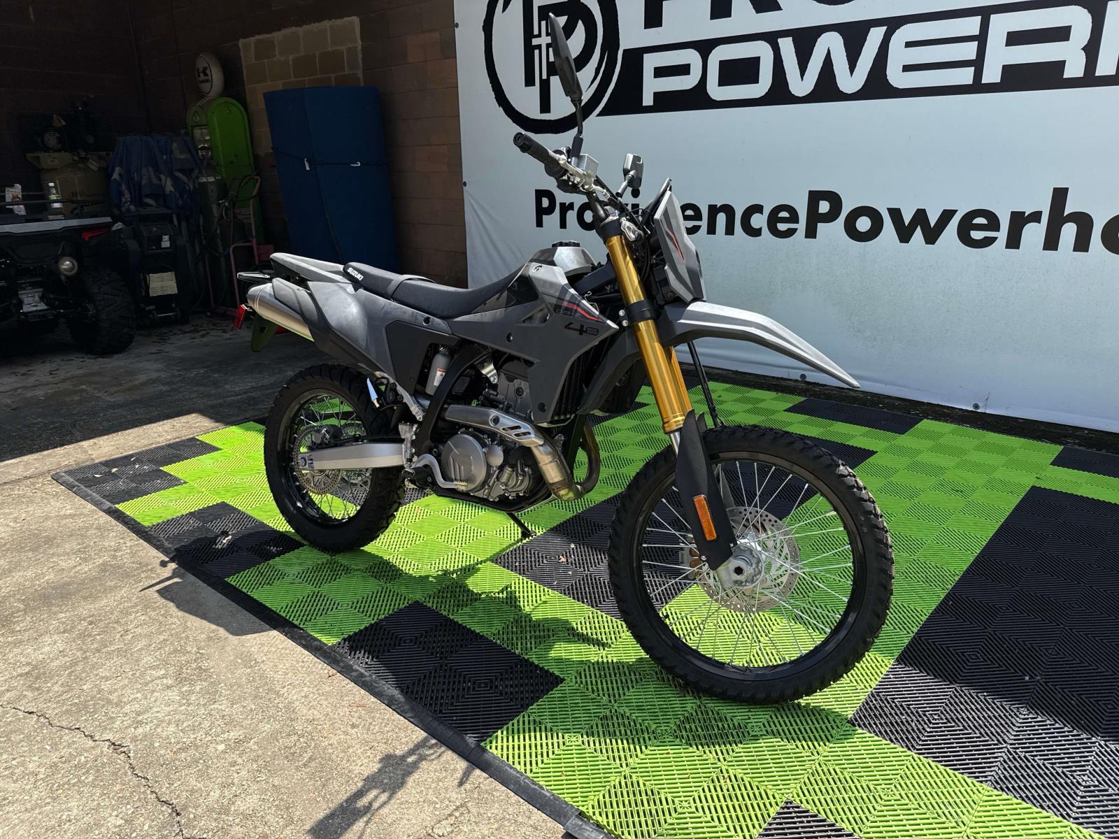2025 Suzuki DR-Z 4S - Photo 3
