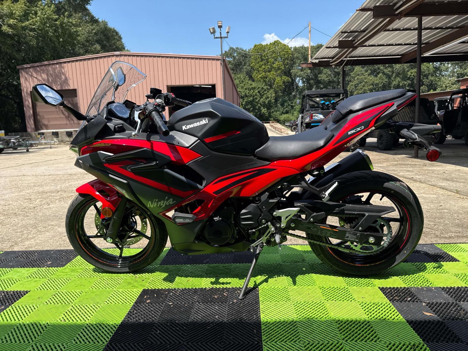2025 Kawasaki Ninja 500 SE ABS - Photo 5