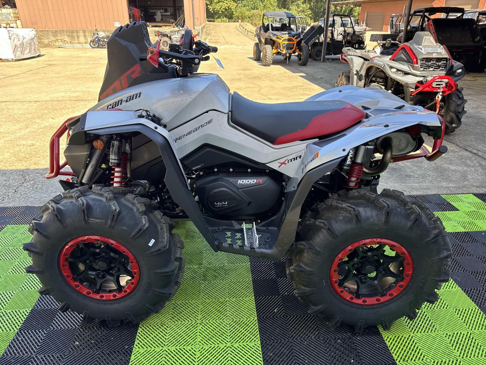 2025 Can-Am RENEGADE XMR 1000R - Photo 5